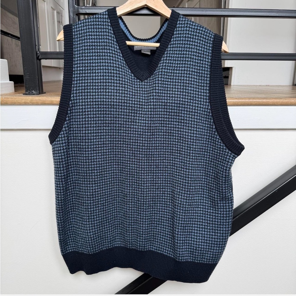 Vintage America V-Neck Sweater Vest in Blue and Black